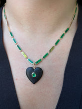 Load image into Gallery viewer, 14kg Wood Heart Pendant with Bezel Set Emerald
